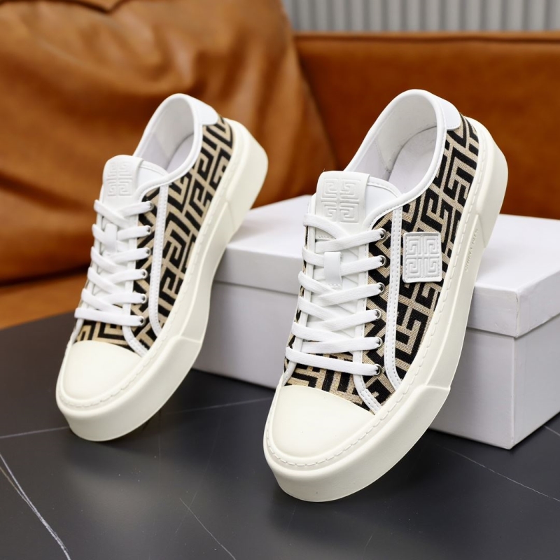 Givenchy Sneakers